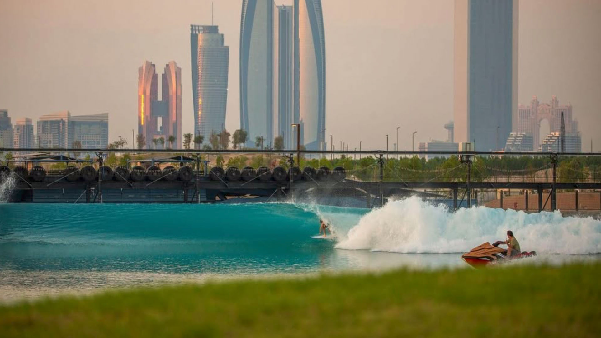Surf Abu Dhabi